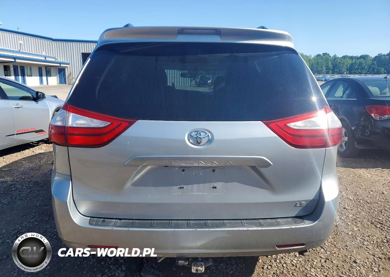 2015 Toyota Sienna Le VIN:5TDKK3DC7FS689730 - 6