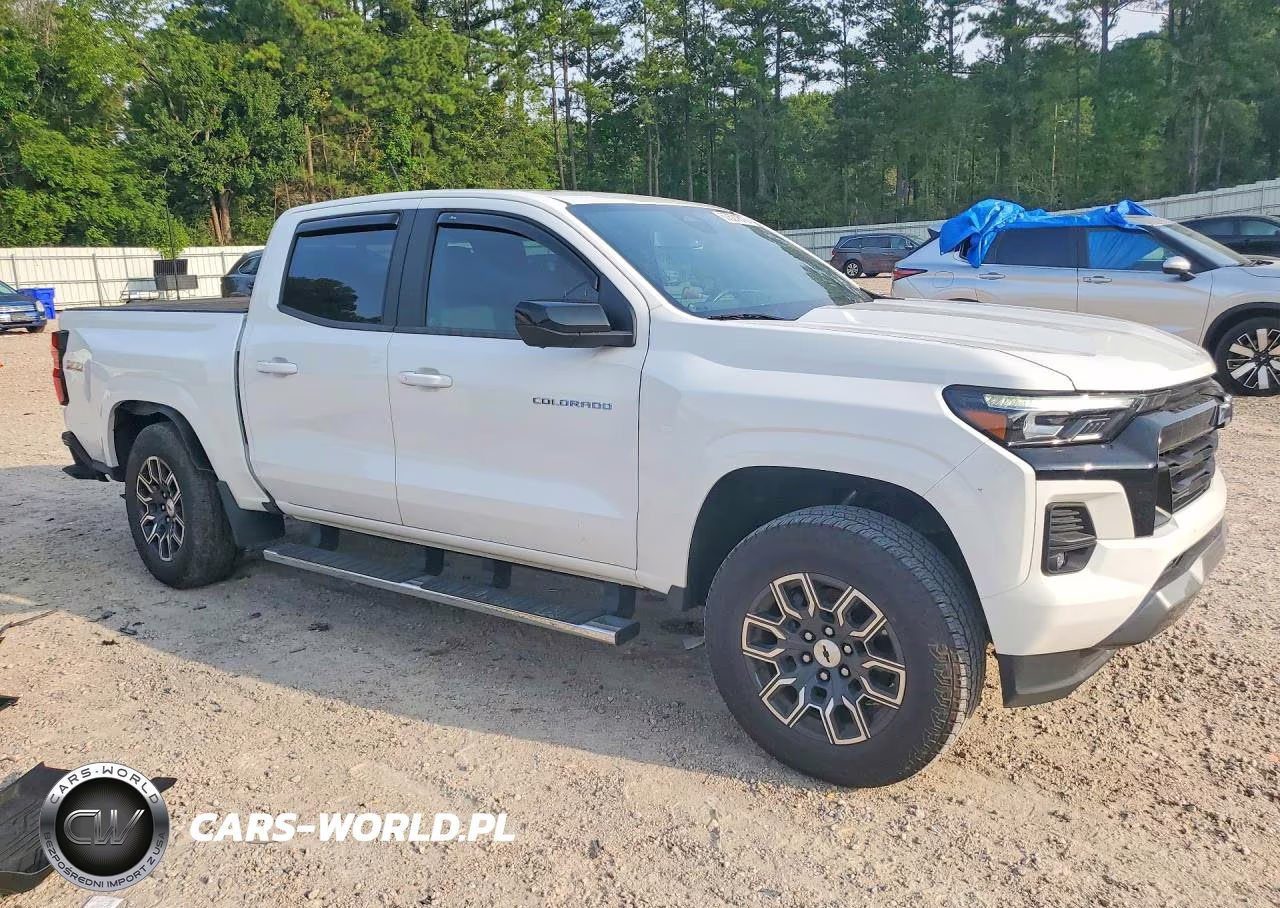 2024 Chevrolet Colorado Z71 VIN:1GCPTDEK0R1252376 - 4