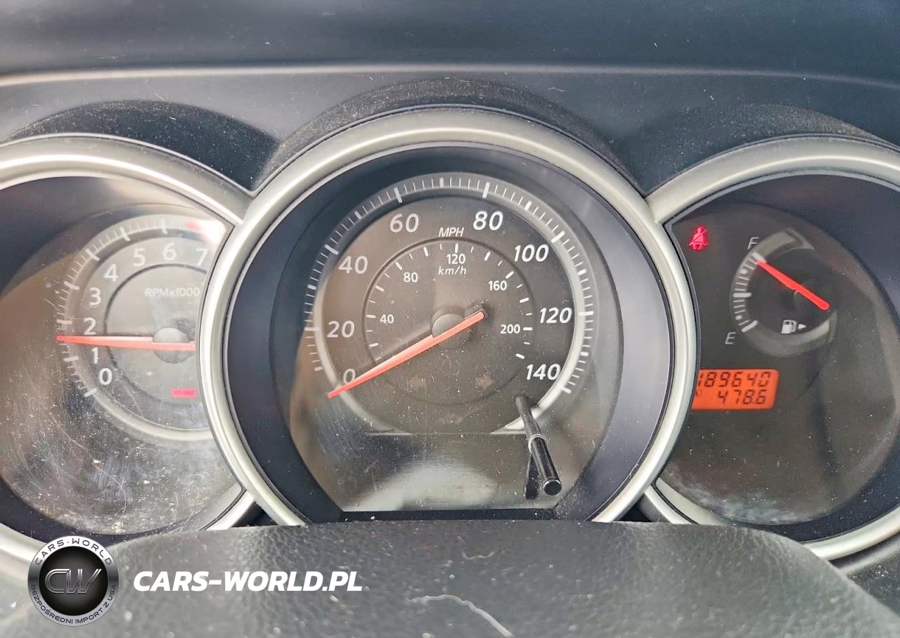 2011 Nissan Versa 1.8 S VIN:3N1BC1CP1BL440705 - 9