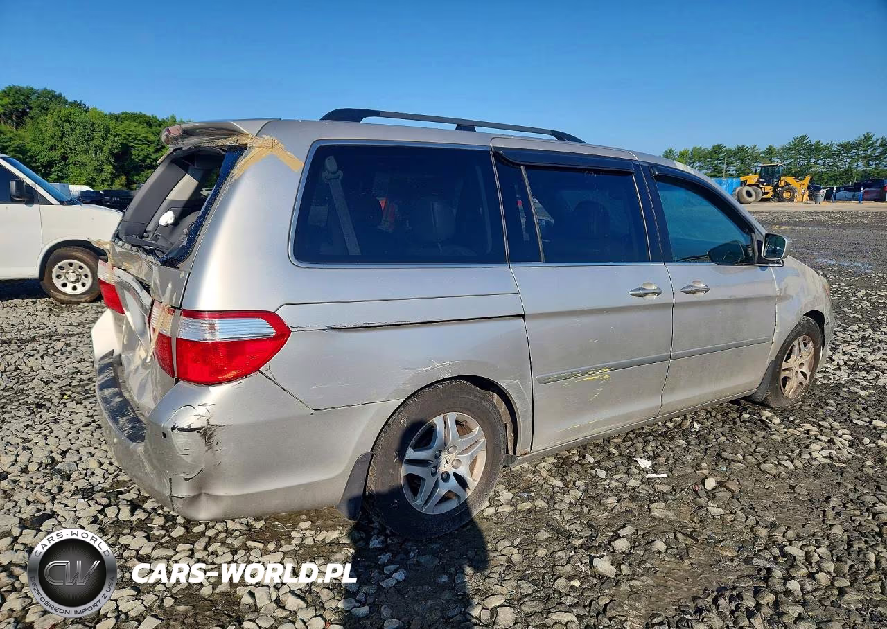 2007 Honda Odyssey Touring VIN:5FNRL38817B112117 - 3