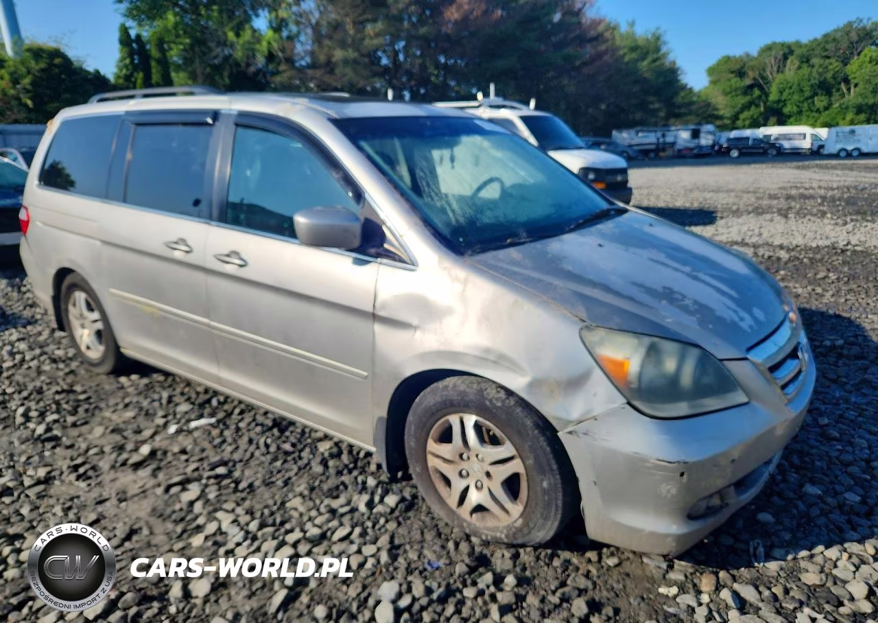 2007 Honda Odyssey Touring VIN:5FNRL38817B112117 - 4
