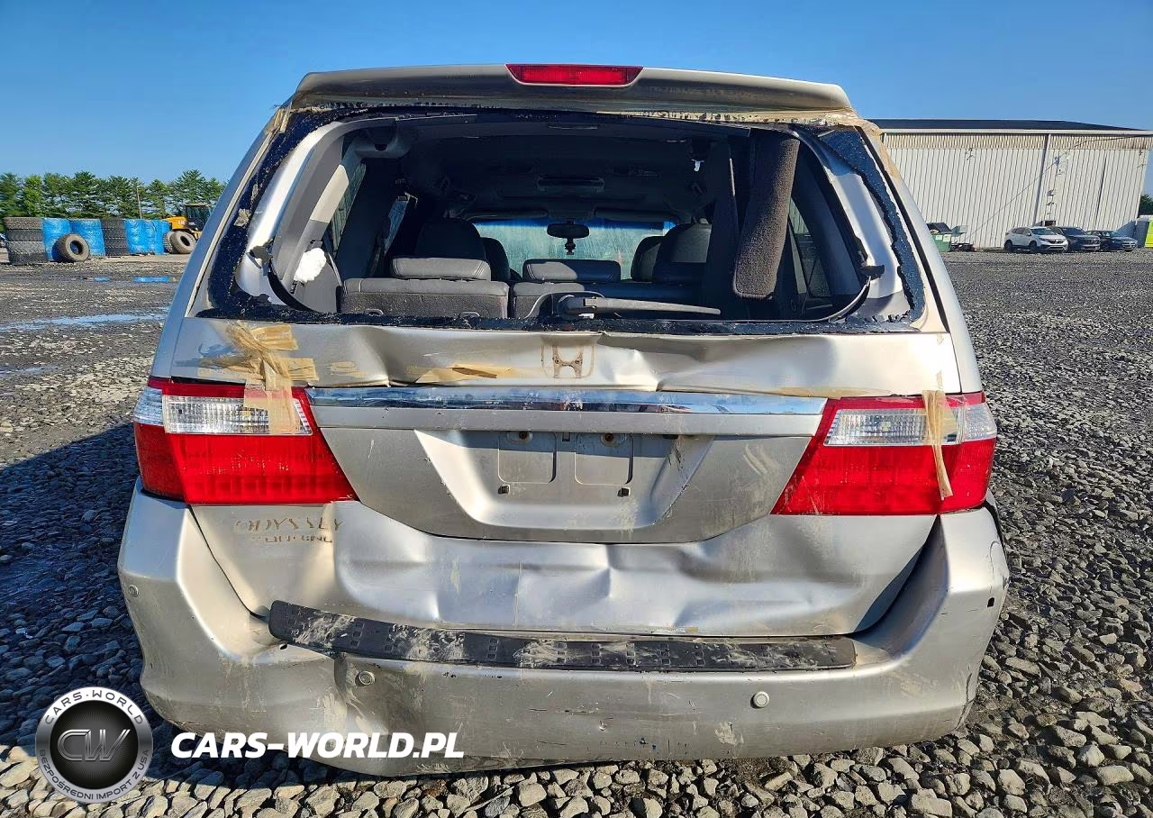 2007 Honda Odyssey Touring VIN:5FNRL38817B112117 - 6