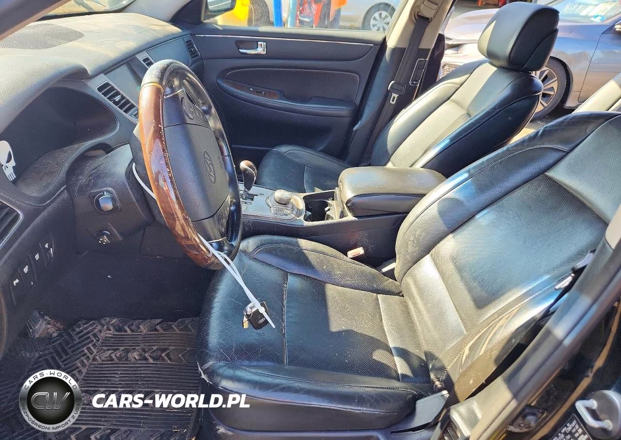 2009 Hyundai Genesis 4.6L VIN:KMHGC46F99U068176 - 7