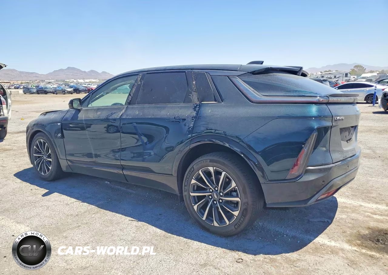 2024 Cadillac Lyriq Sport VIN:1GYKPVRK4RZ135040 - 2