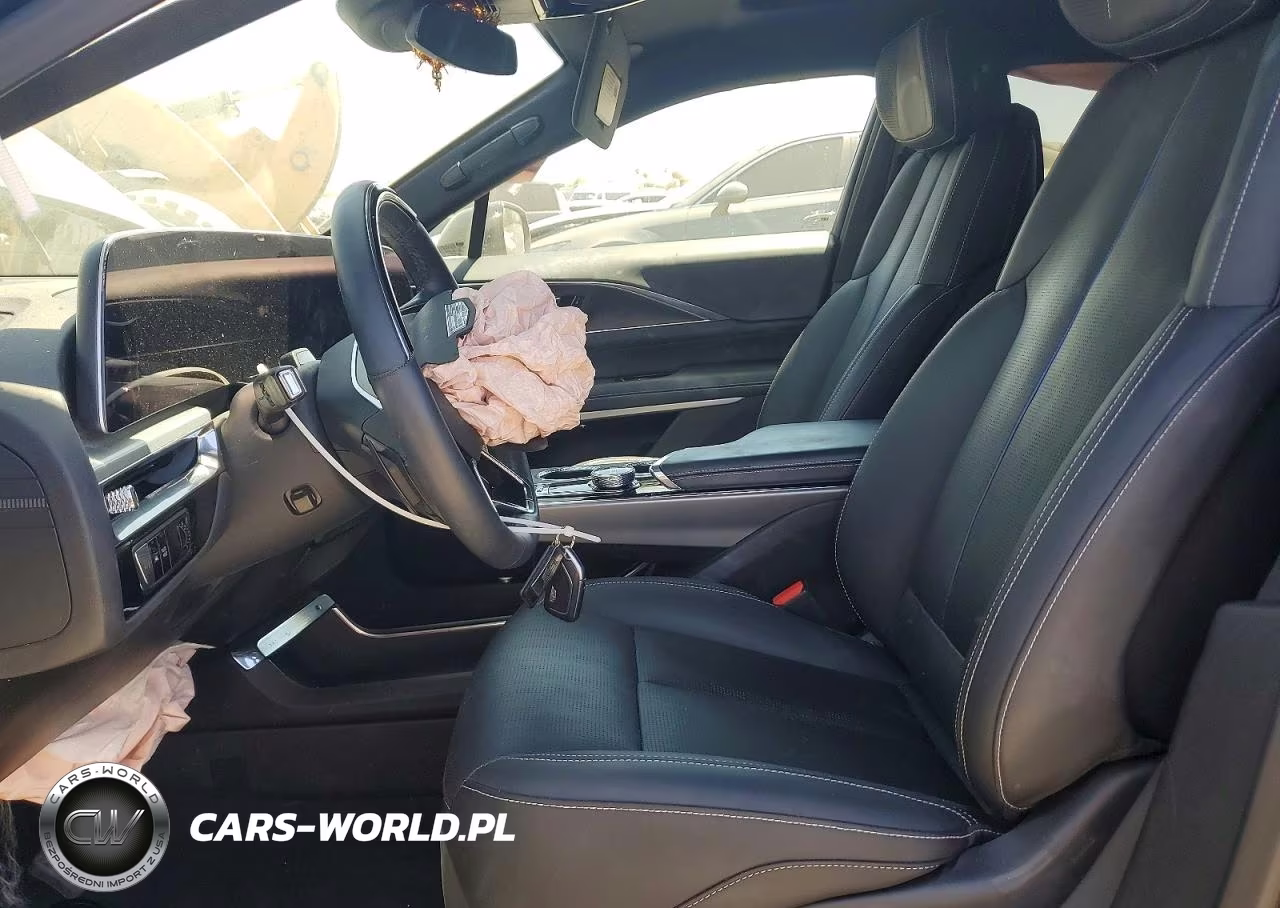 2024 Cadillac Lyriq Sport VIN:1GYKPVRK4RZ135040 - 7