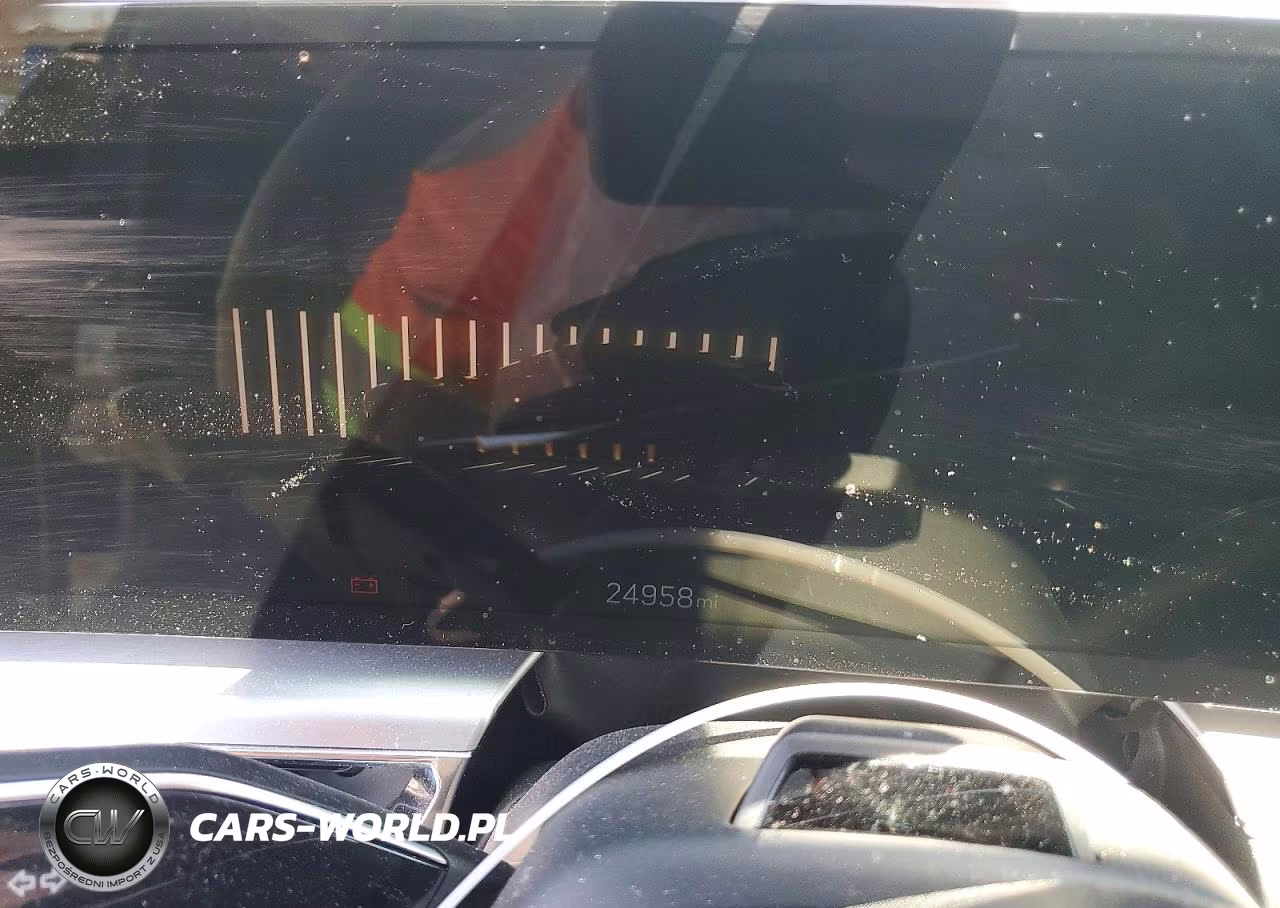 2024 Cadillac Lyriq Sport VIN:1GYKPVRK4RZ135040 - 9