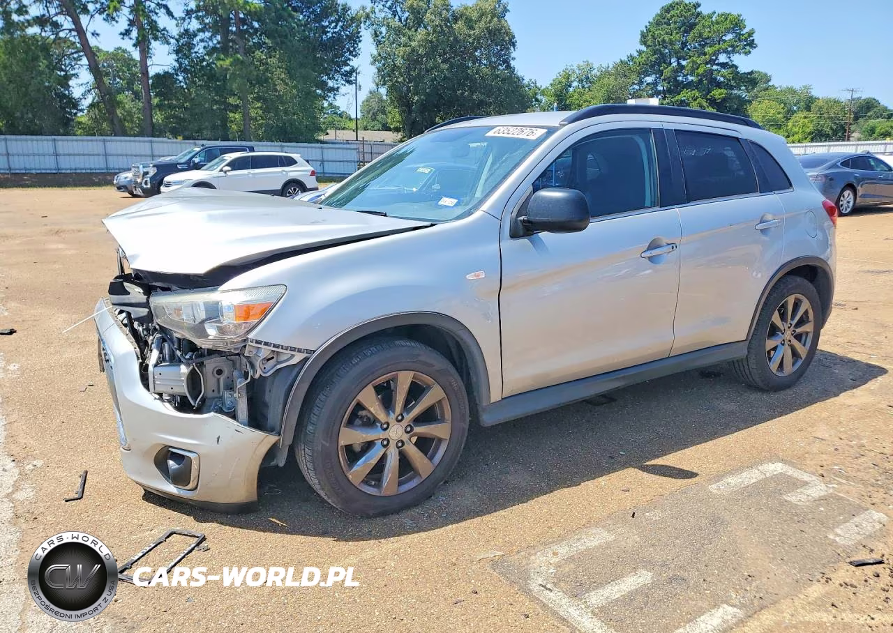 2013 Mitsubishi Outlander Sport Le