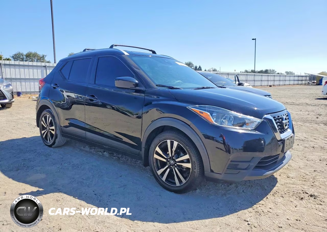 2020 Nissan Kicks Sv VIN:3N1CP5CV3LL487315 - 4