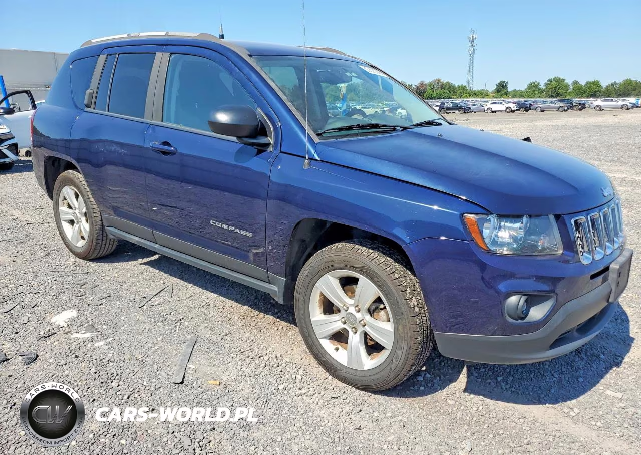 2016 Jeep Compass Sport VIN:1C4NJDBB6GD770568 - 4