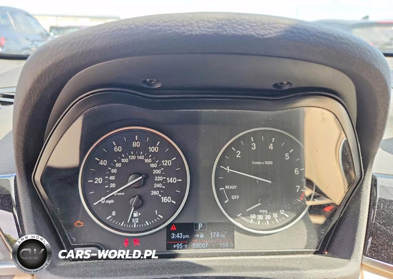 2016 BMW X1 xDrive28I VIN:WBXHT3C35GP886418 - 9