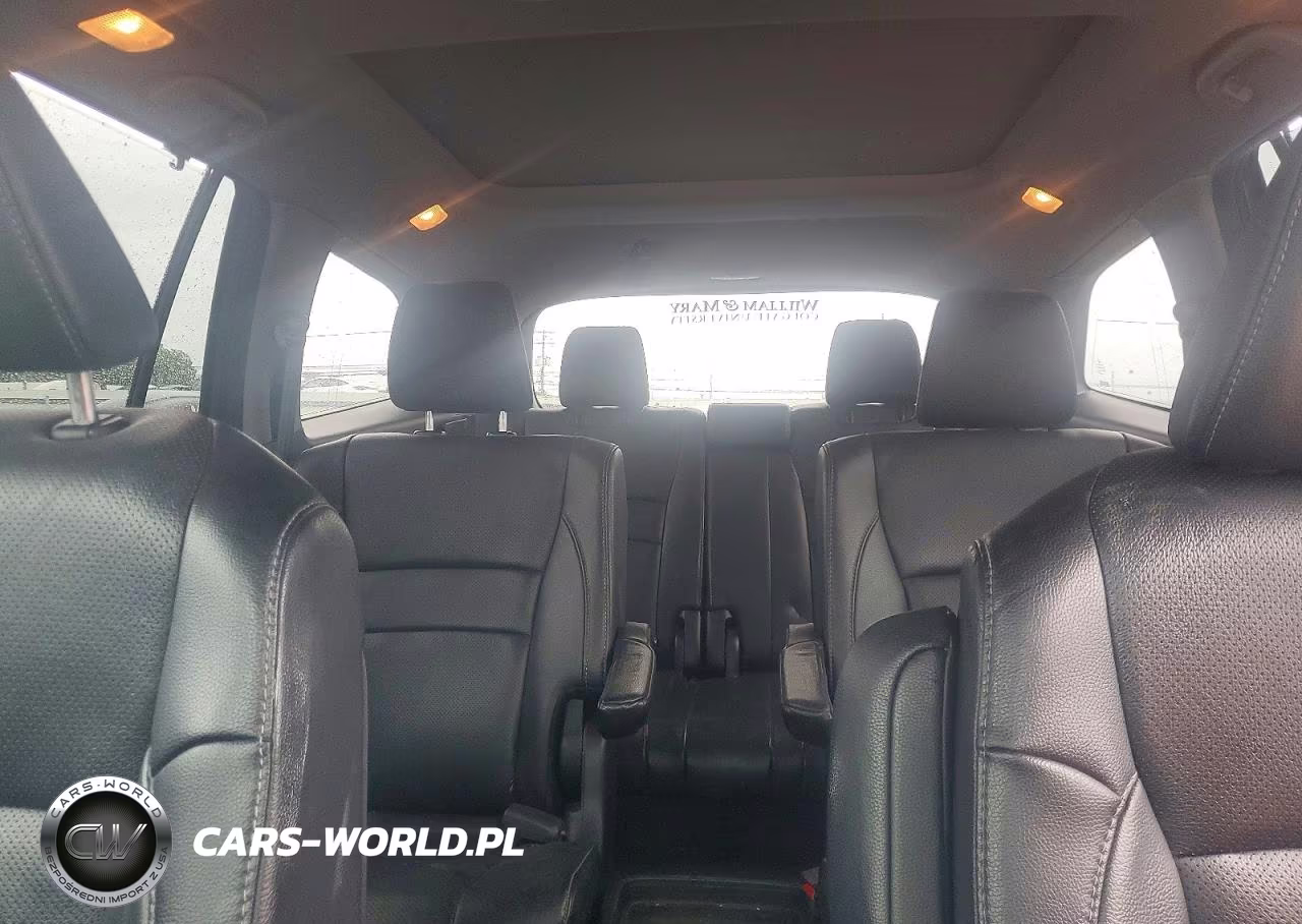 2017 Honda Pilot Elite VIN:5FNYF6H01HB074694 - 10