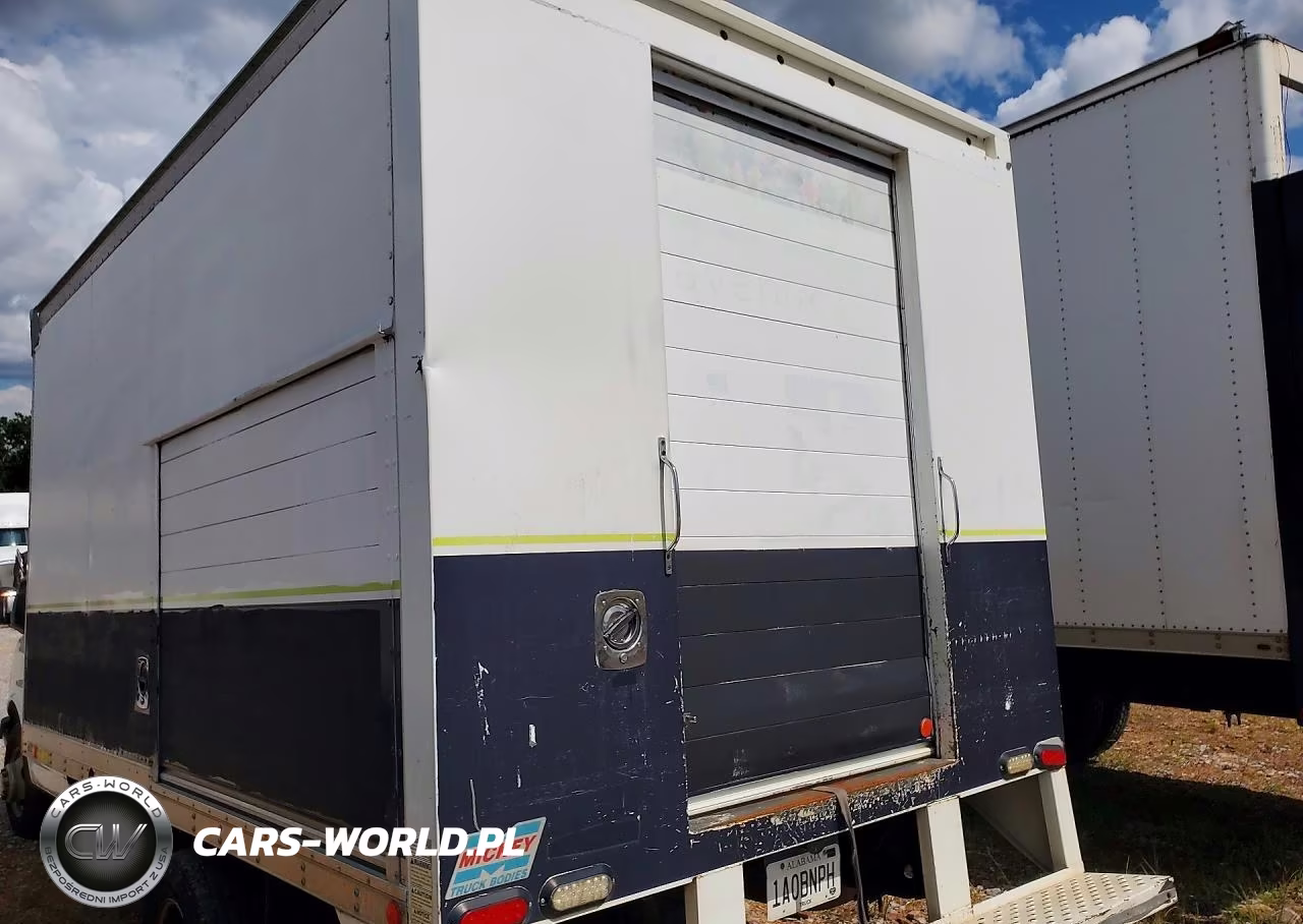 2014 Chevrolet Express G4500 Refrigerated Box Truck VIN:1GB6G5CG8E1212405 - 6