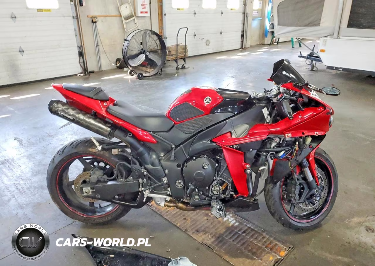 2013 Yamaha Yzfr1