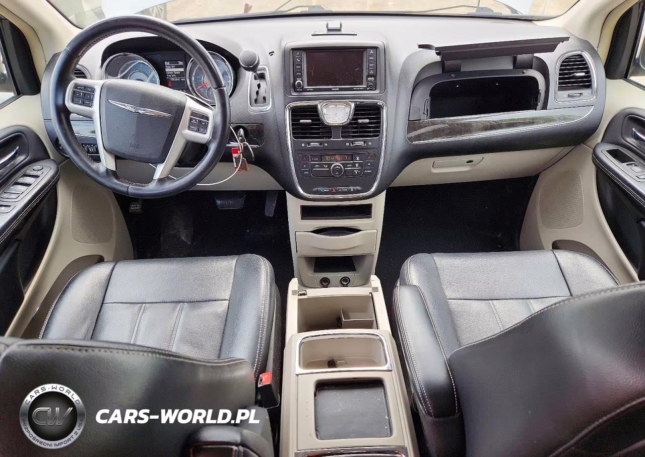 2016 Chrysler Town & Country Touring VIN:2C4RC1BG2GR229200 - 8