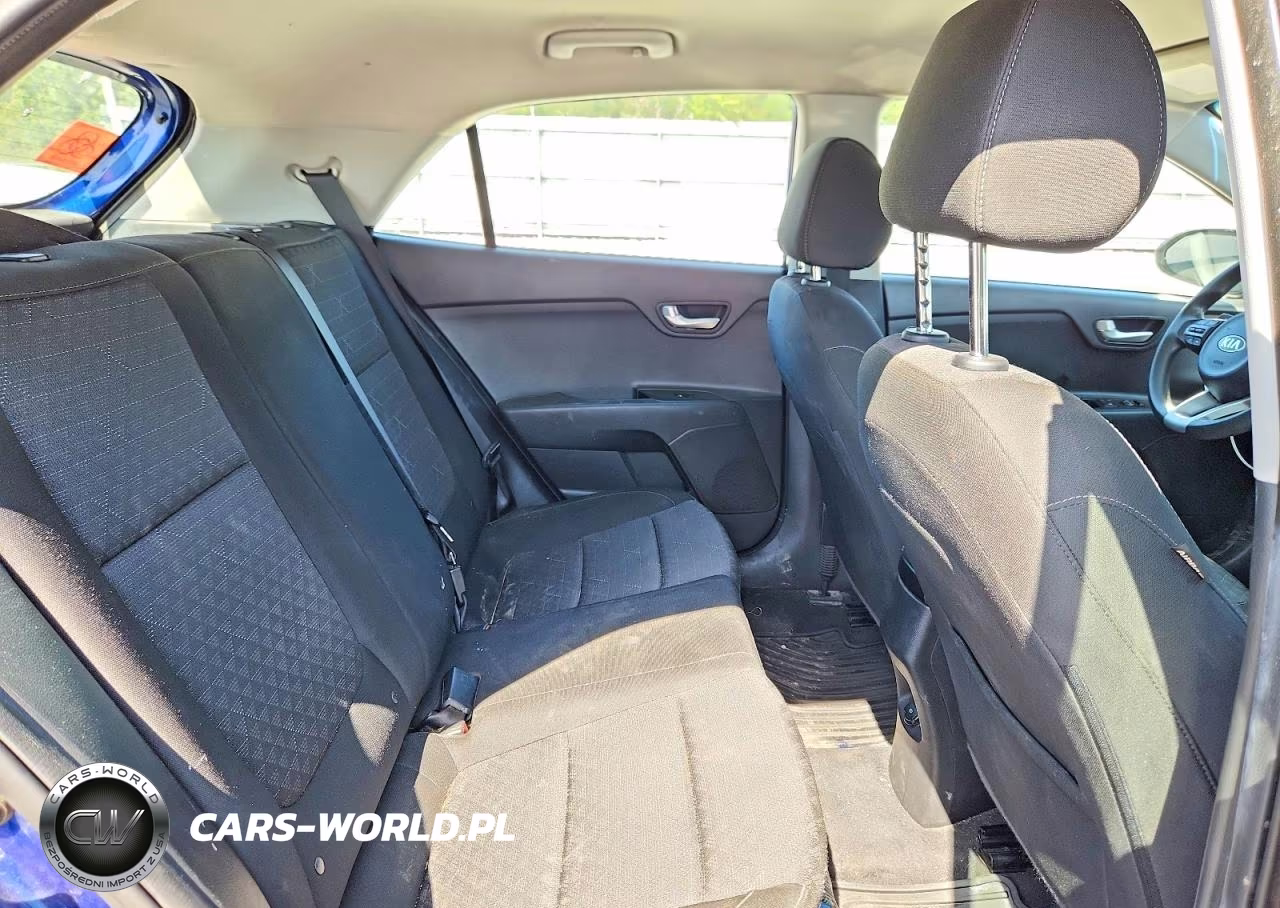 2020 Kia Rio 5-Door S VIN:3KPA25AD5LE334632 - 10