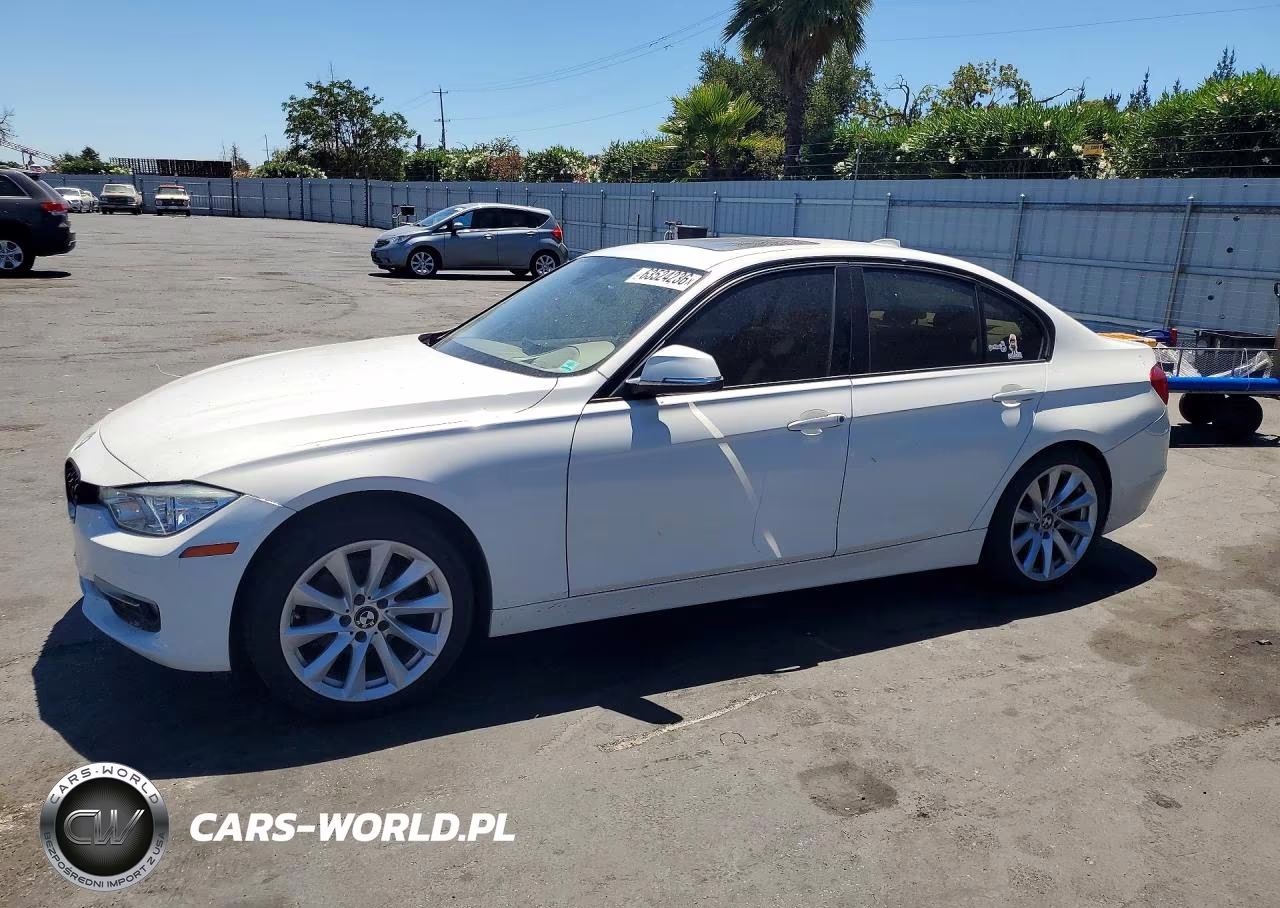 2012 BMW 328 I – zdjęcie 1 z 12