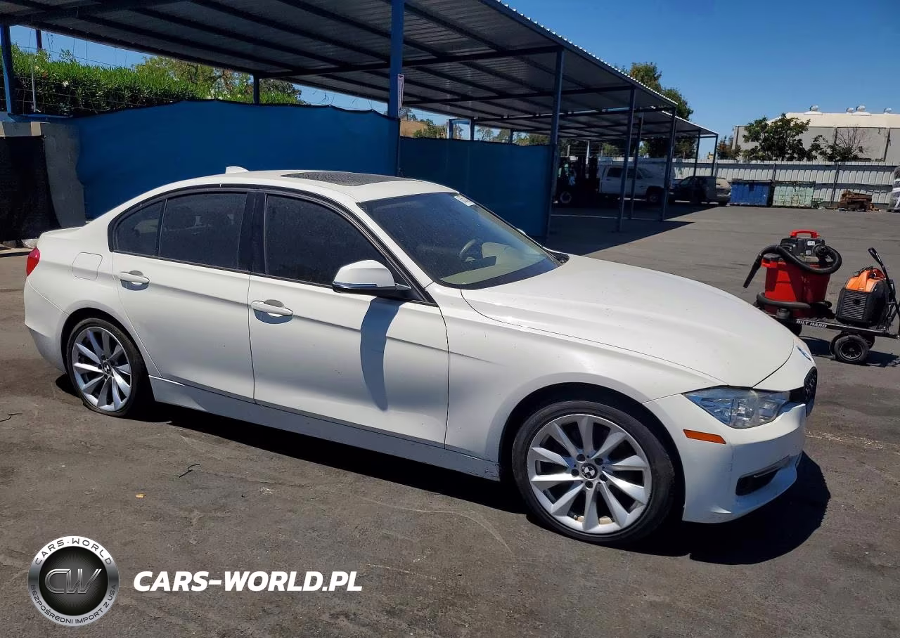 2012 BMW 328 I VIN:WBA3A5C54CF342080 - 4