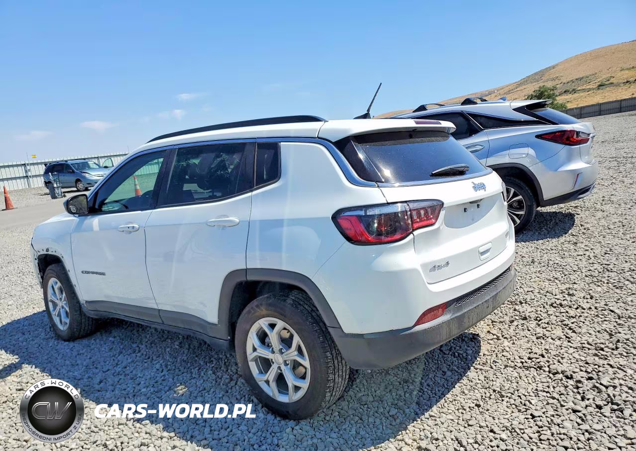 2024 Jeep Compass Latitude VIN:3C4NJDBNXRT119435 - 2