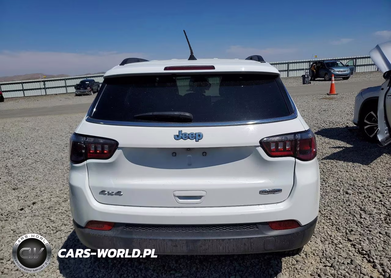 2024 Jeep Compass Latitude VIN:3C4NJDBNXRT119435 - 6