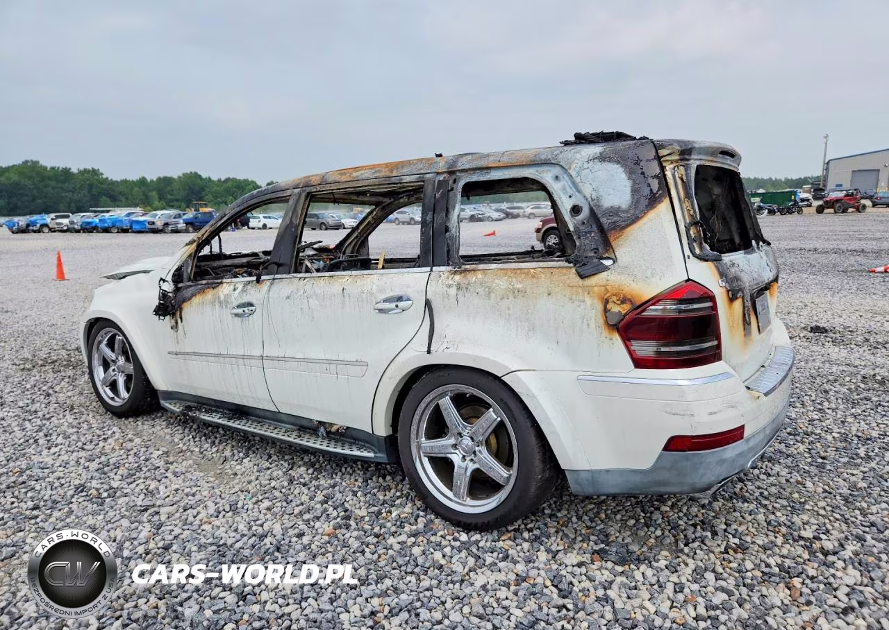 2009 Mercedes-Benz Gl 550 4Matic VIN:4JGBF86E89A529689 - 2