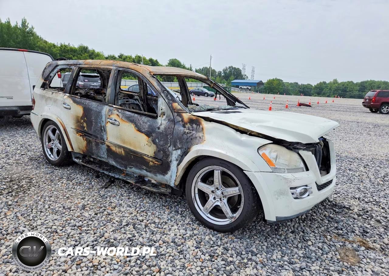 2009 Mercedes-Benz Gl 550 4Matic VIN:4JGBF86E89A529689 - 4