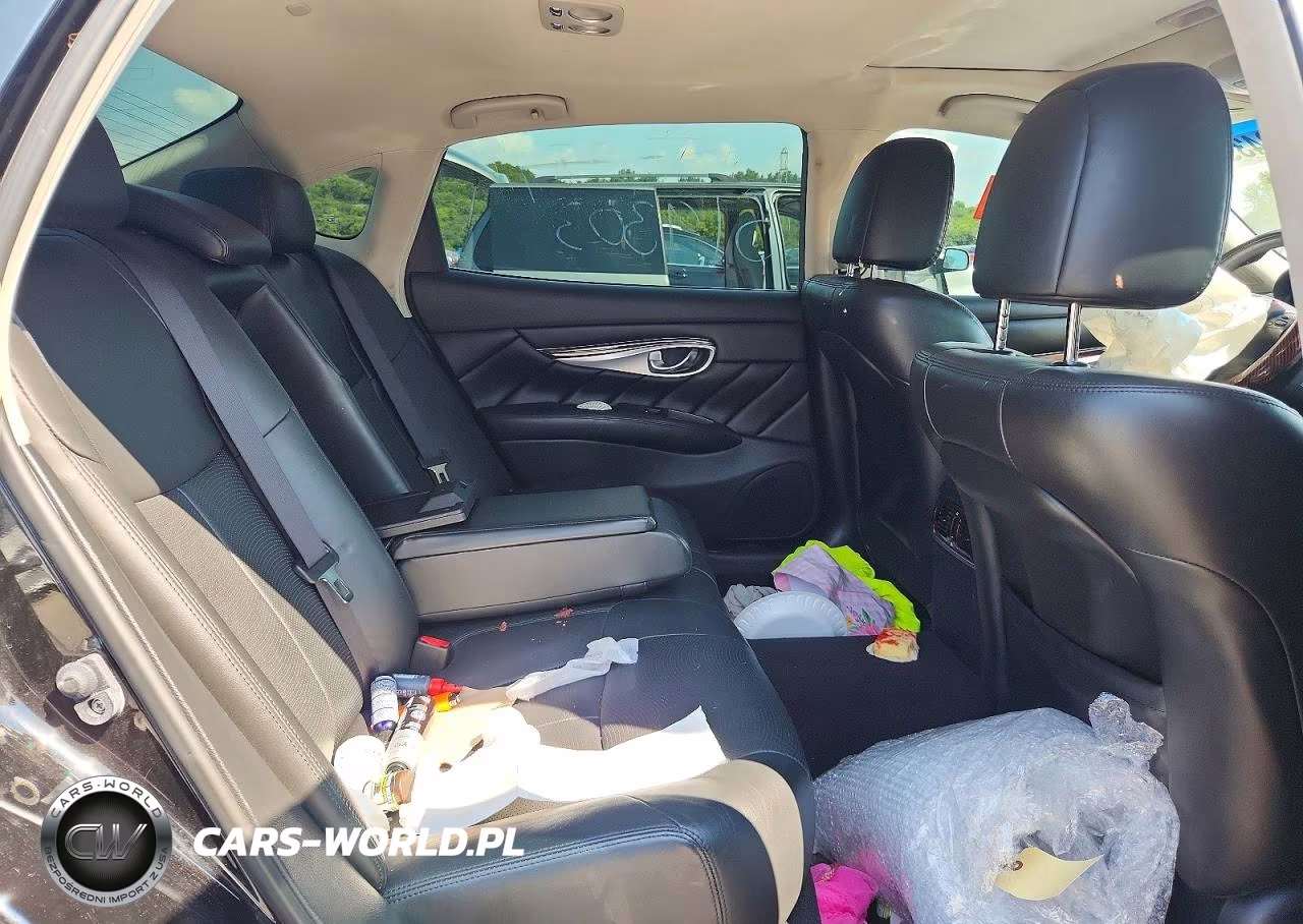 2018 Infiniti Q70L 3.7 Luxe VIN:JN1BY1PR9JM370257 - 10
