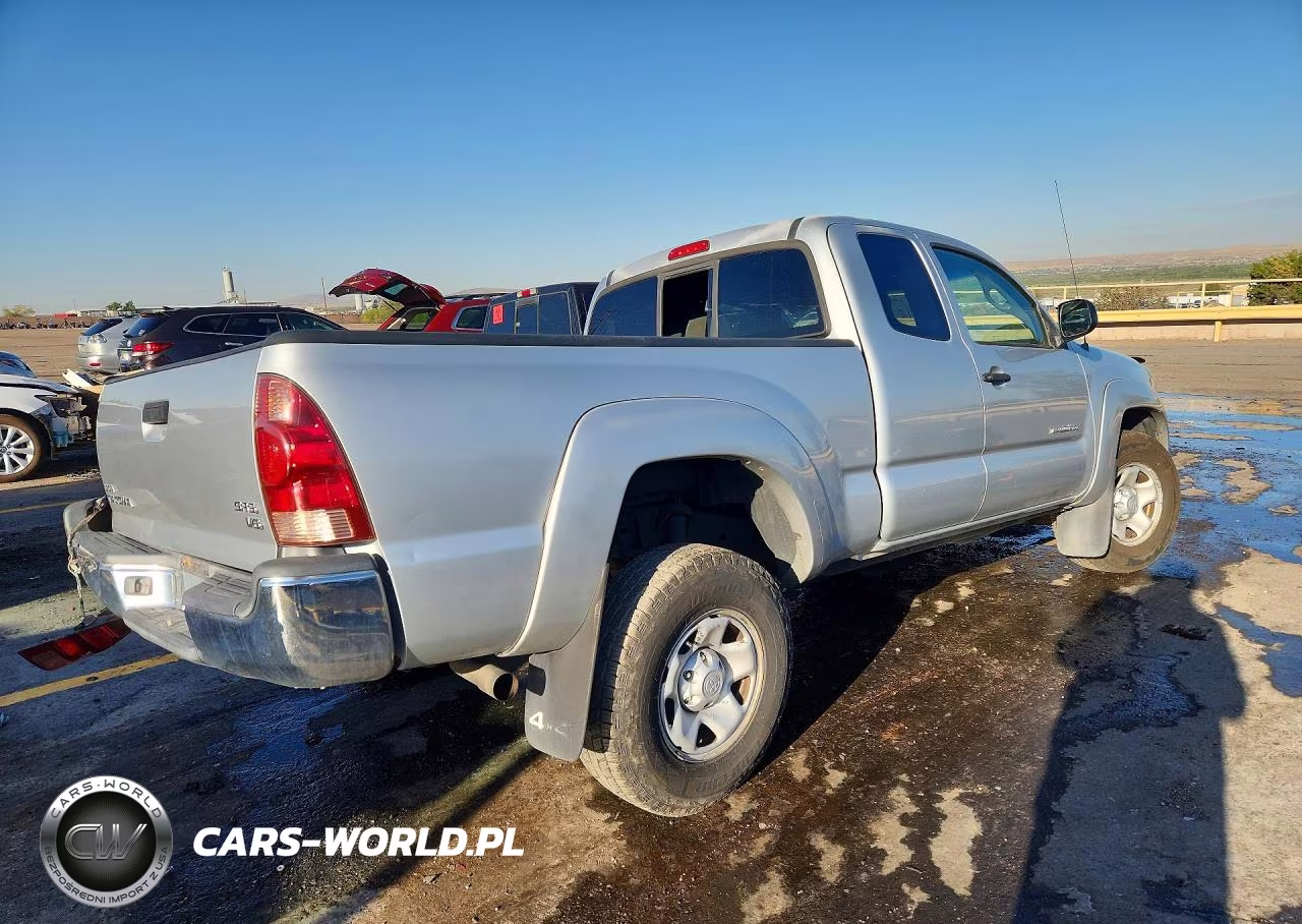 2005 Toyota Tacoma Access Cab VIN:5TEUU42N55Z034934 - 3