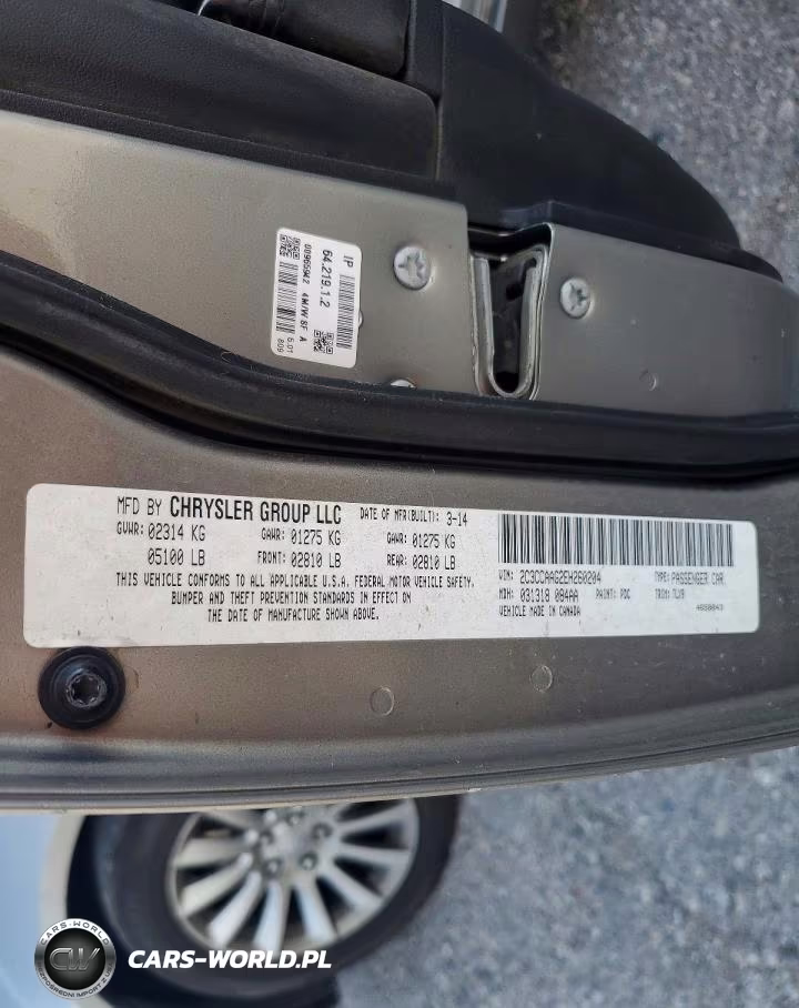 2014 Chrysler 300 VIN:2C3CCAAG2EH260204 - 12