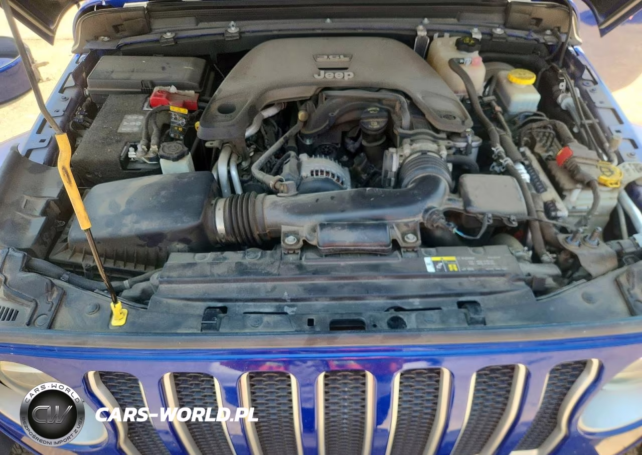 2019 Jeep Wrangler Unlimited Sahara VIN:1C4HJXEG9KW643302 - 12