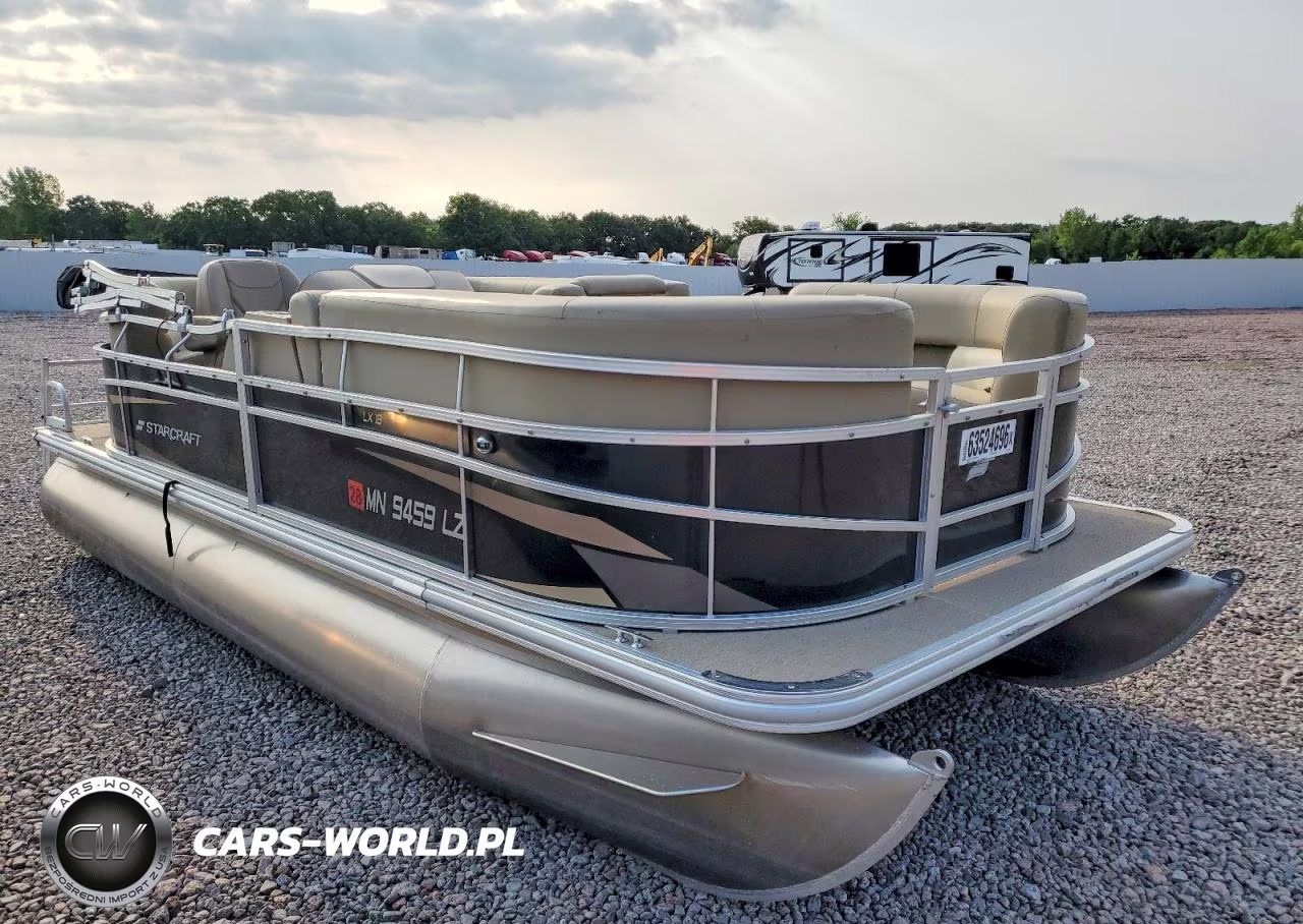 2020 Starcraft Pontoon Boat