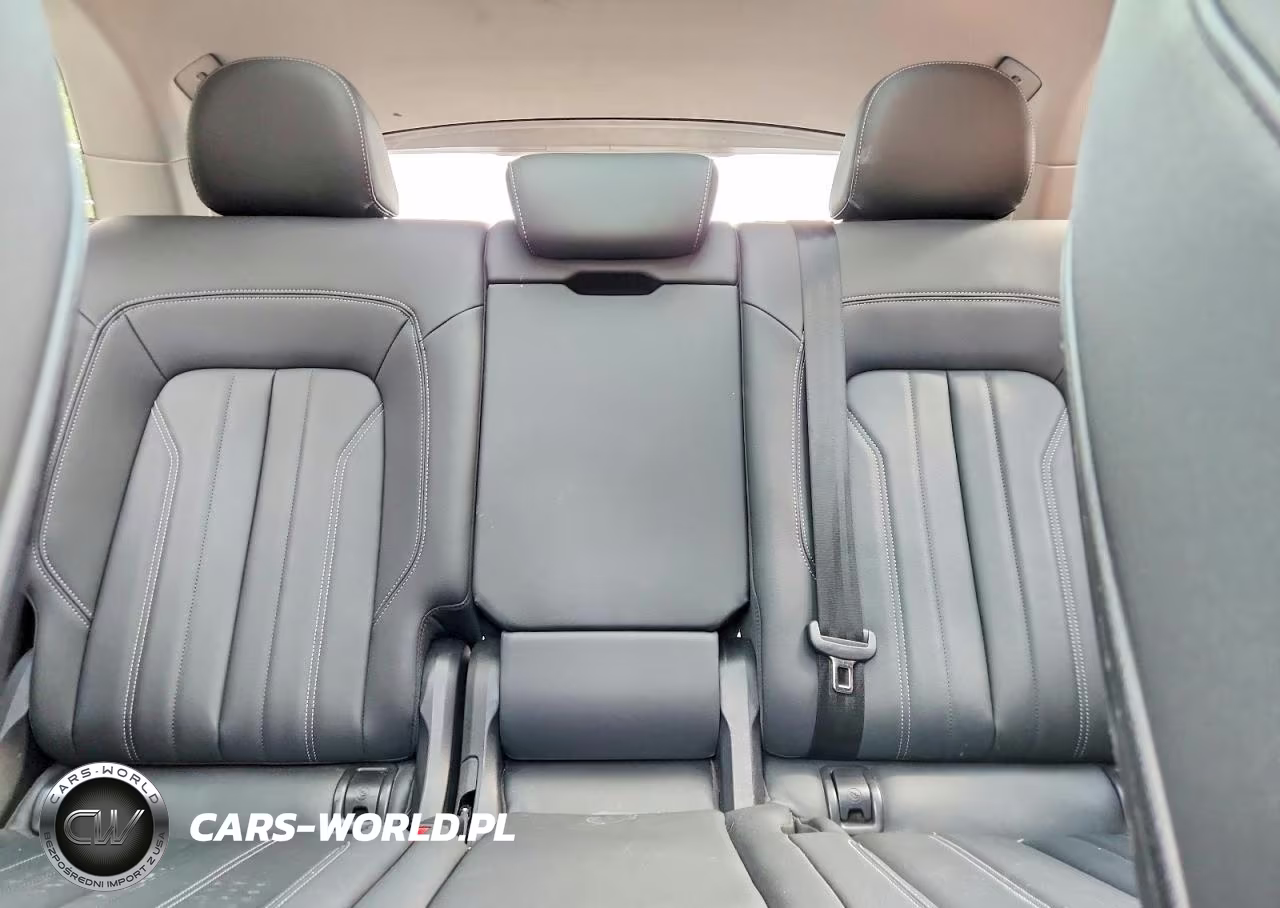 2022 Audi Q5 Premium Plus 45 VIN:WA1EAAFY7N2082353 - 10