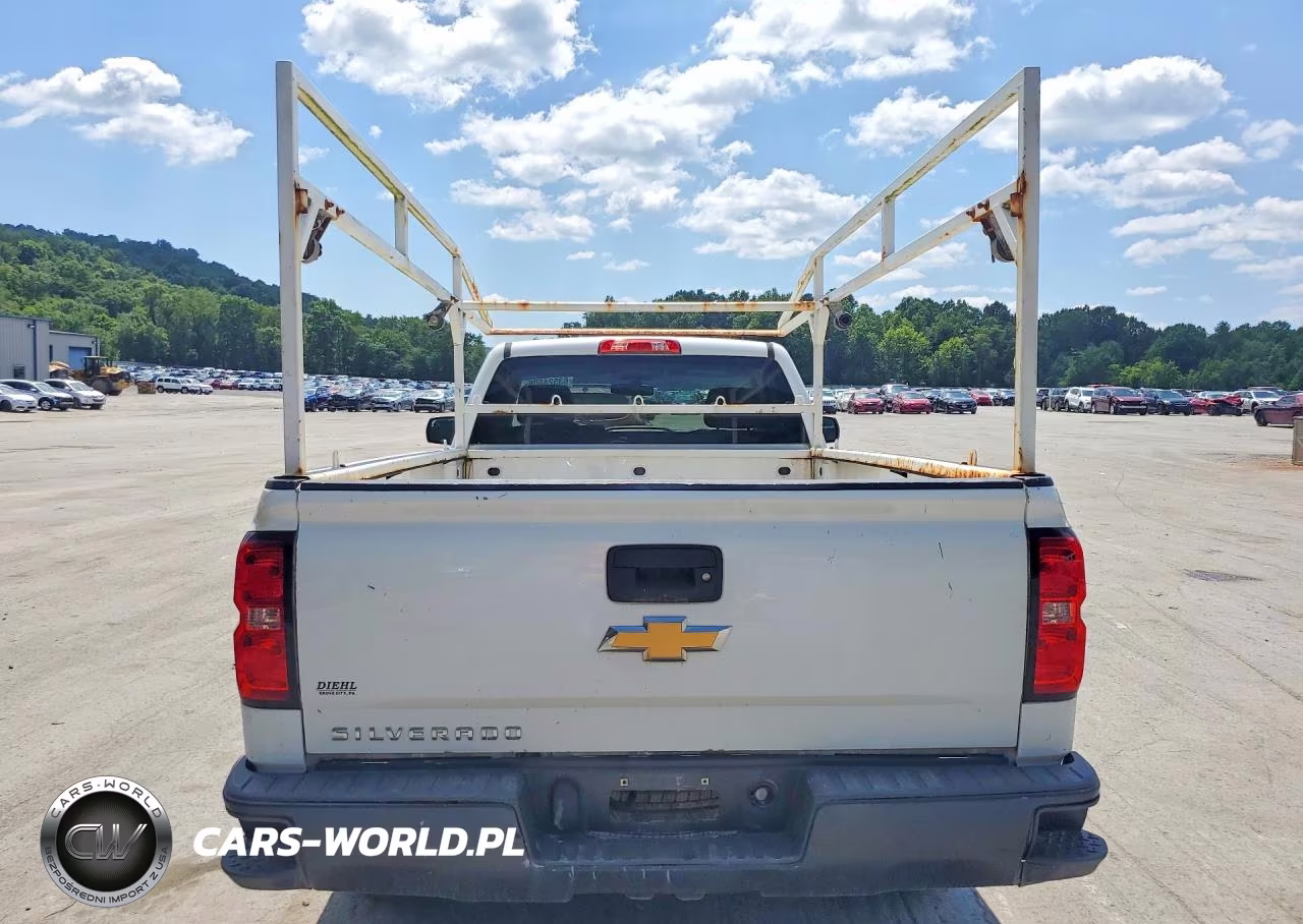 2018 Chevrolet Silverado K1500 VIN:1GCNKNEH9JZ330275 - 6