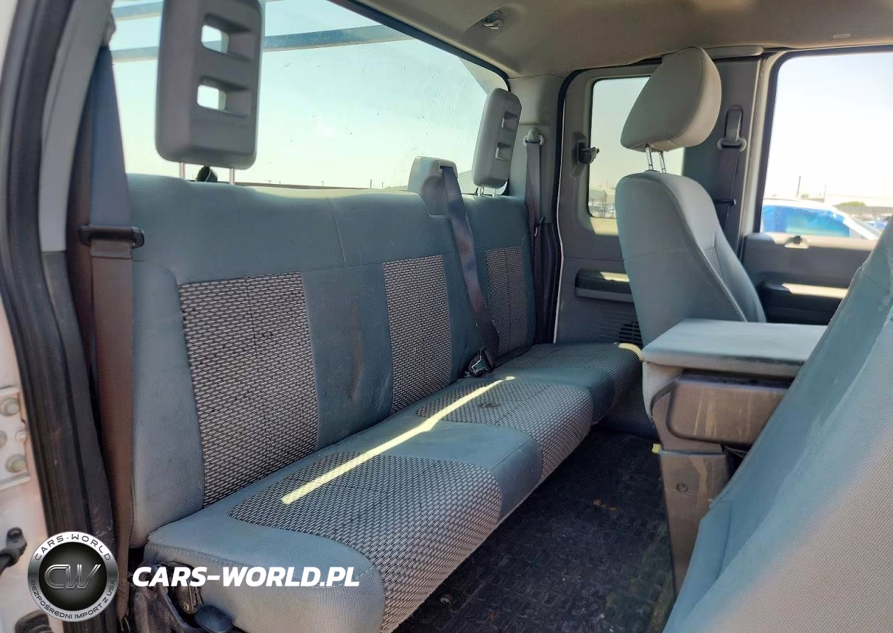 2011 Ford F250 Super Duty VIN:1FT7X2A64BEC94713 - 10