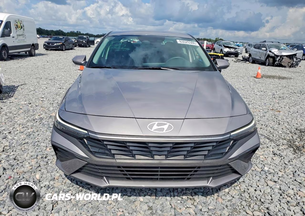 2025 Hyundai Elantra Se VIN:KMHLL4DG8SU002623 - 5