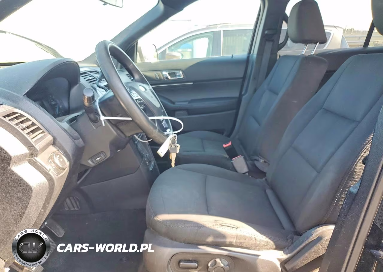 2017 Ford Explorer Police Interceptor VIN:1FM5K8AT3HGC35594 - 7