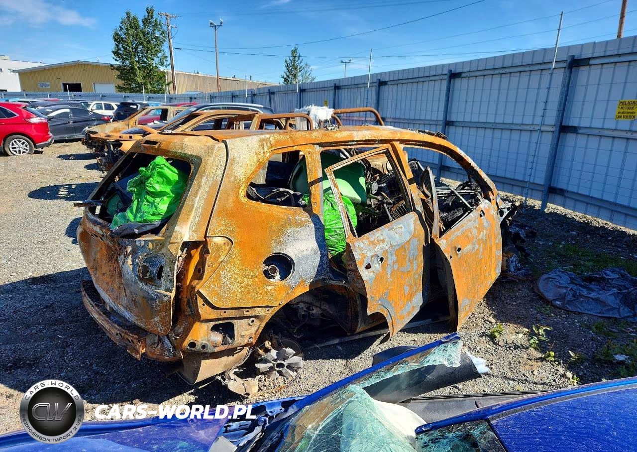 2021 Subaru Forester VIN:JF2SKADC8MH431806 - 3
