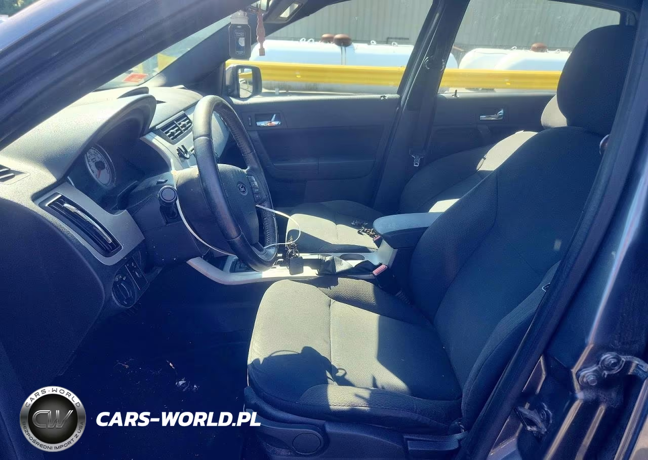 2010 Ford Focus Ses VIN:1FAHP3GN2AW246375 - 7