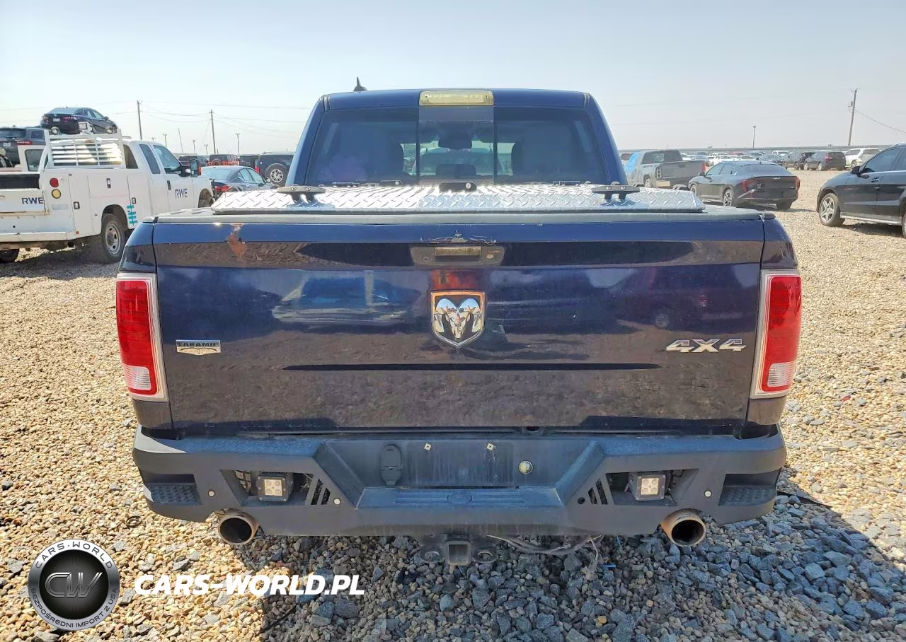 2016 Ram 1500 Laramie VIN:1C6RR7NT2GS248023 - 6
