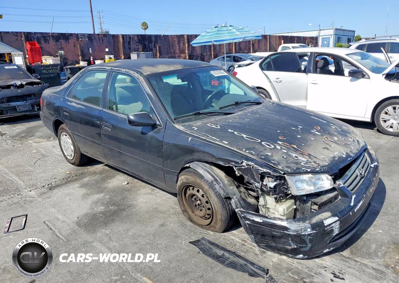 2000 Toyota Camry Ce VIN:4T1BG22K3YU946382 - 4
