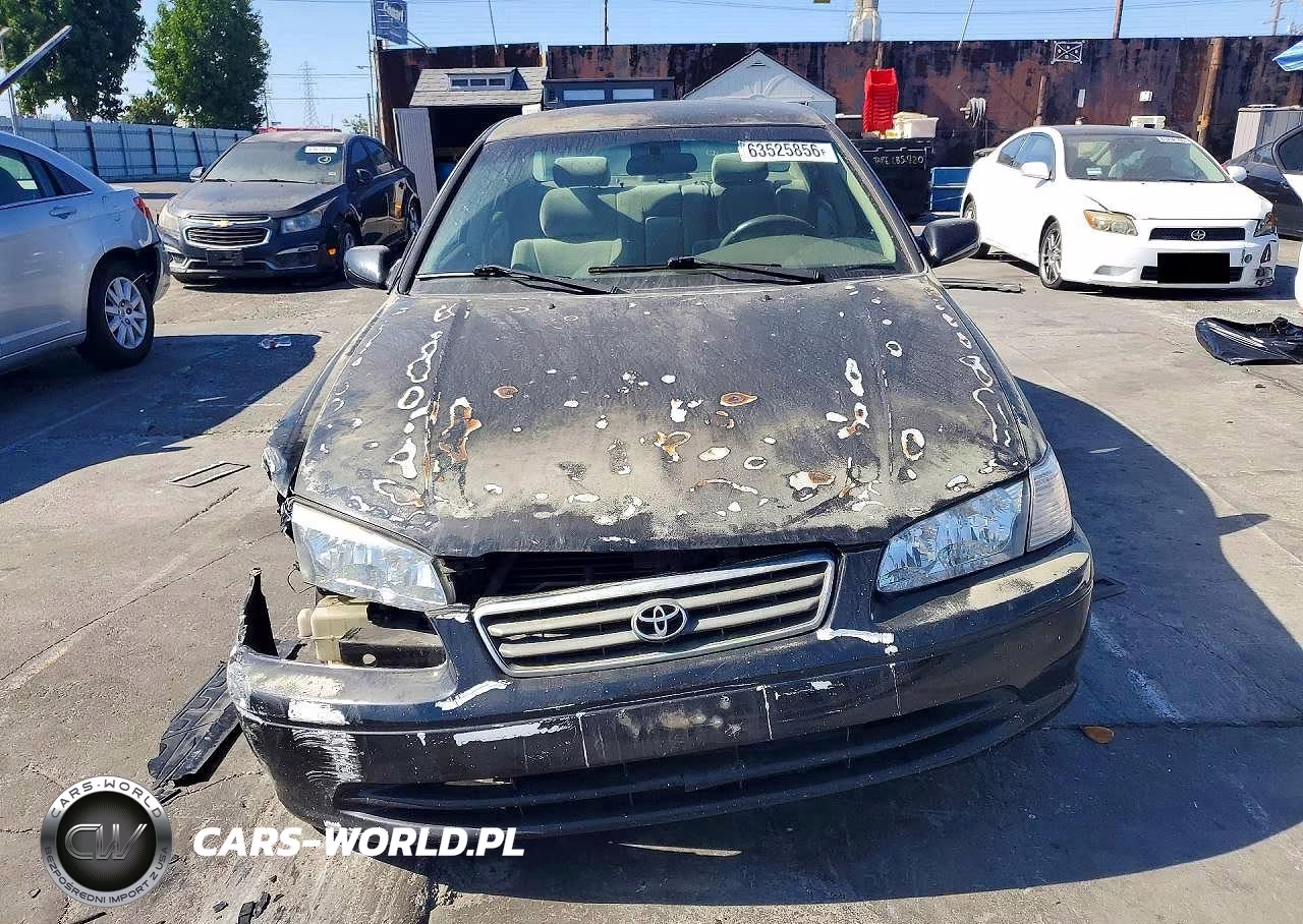 2000 Toyota Camry Ce VIN:4T1BG22K3YU946382 - 5
