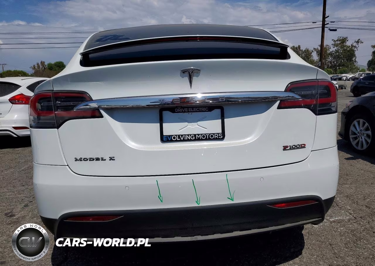 2018 Tesla Model X VIN:5YJXCBE46JF105237 - 6