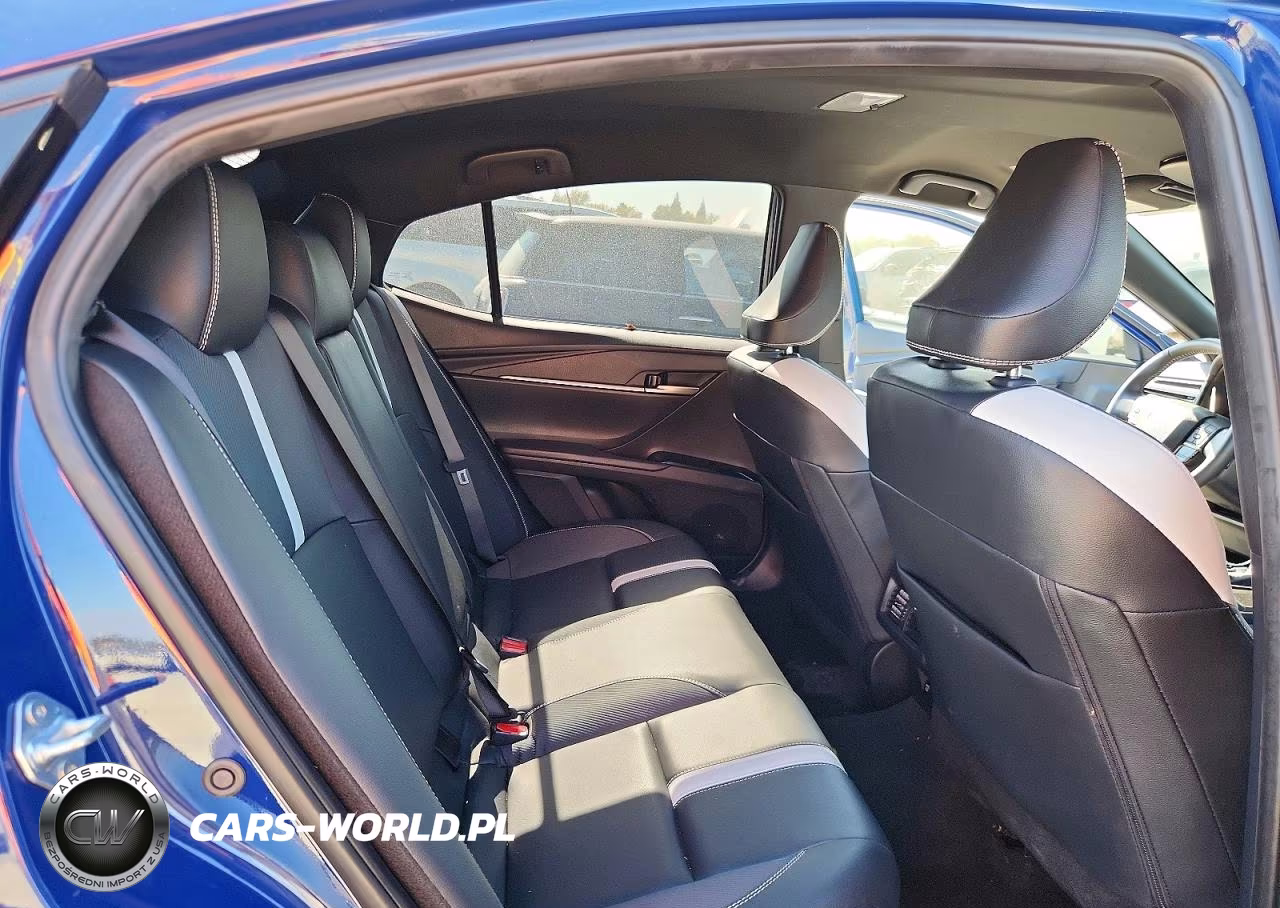 2025 Toyota Camry Se VIN:4T1DAACK5SU072448 - 10
