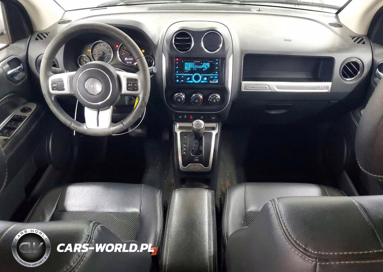 2016 Jeep Compass Latitude VIN:1C4NJCEA8GD633435 - 8