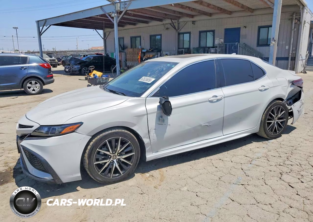 2023 Toyota Camry Se – zdjęcie 1 z 12