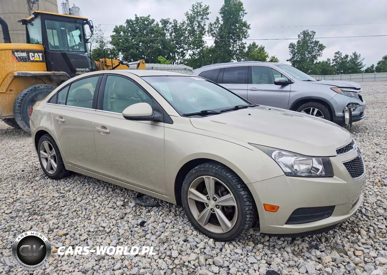 2014 Chevrolet Cruze Lt VIN:1G1PE5SB7E7299716 - 4