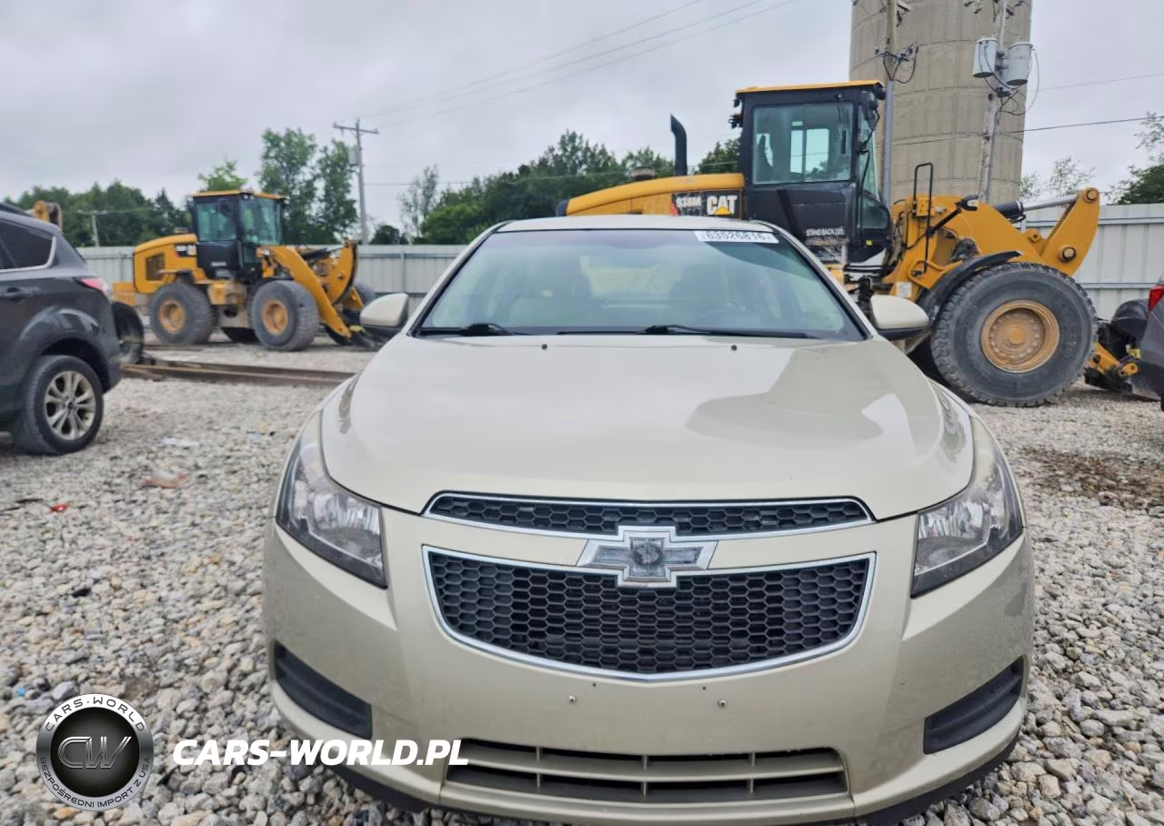 2014 Chevrolet Cruze Lt VIN:1G1PE5SB7E7299716 - 5