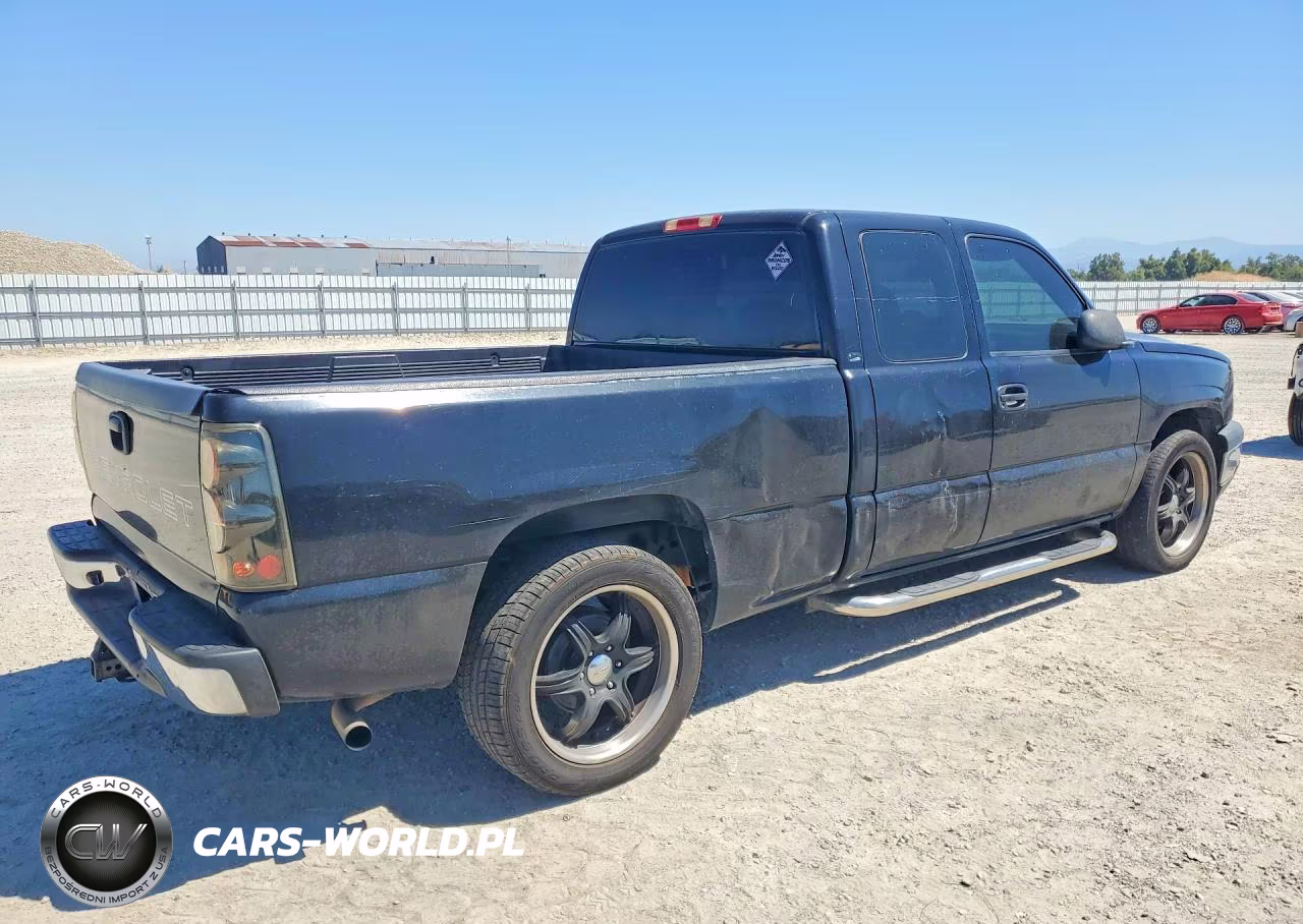 2006 Chevrolet Silverado C1500 VIN:1GCEC19X66Z233159 - 3