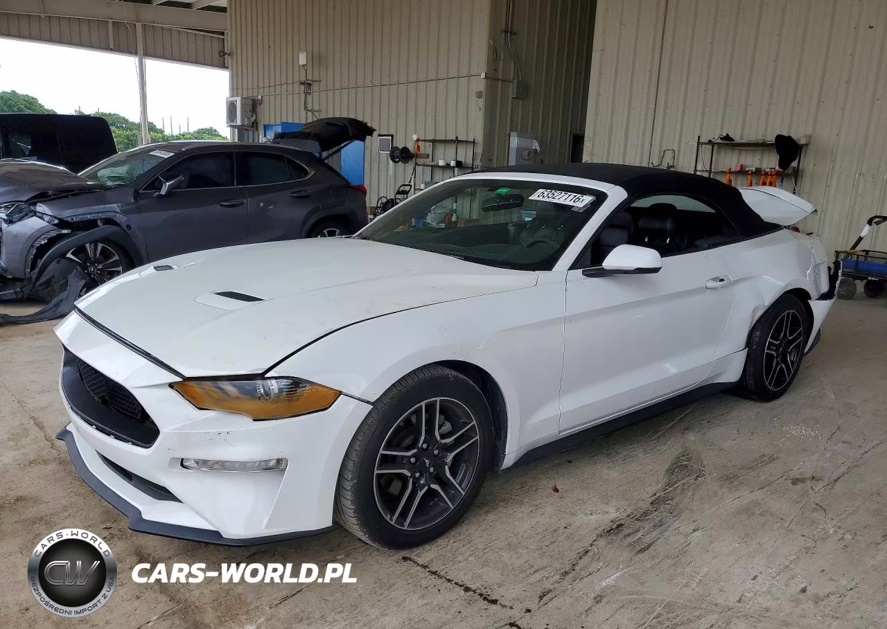 2018 Ford Mustang VIN:1FATP8UH0J5138770 - 1