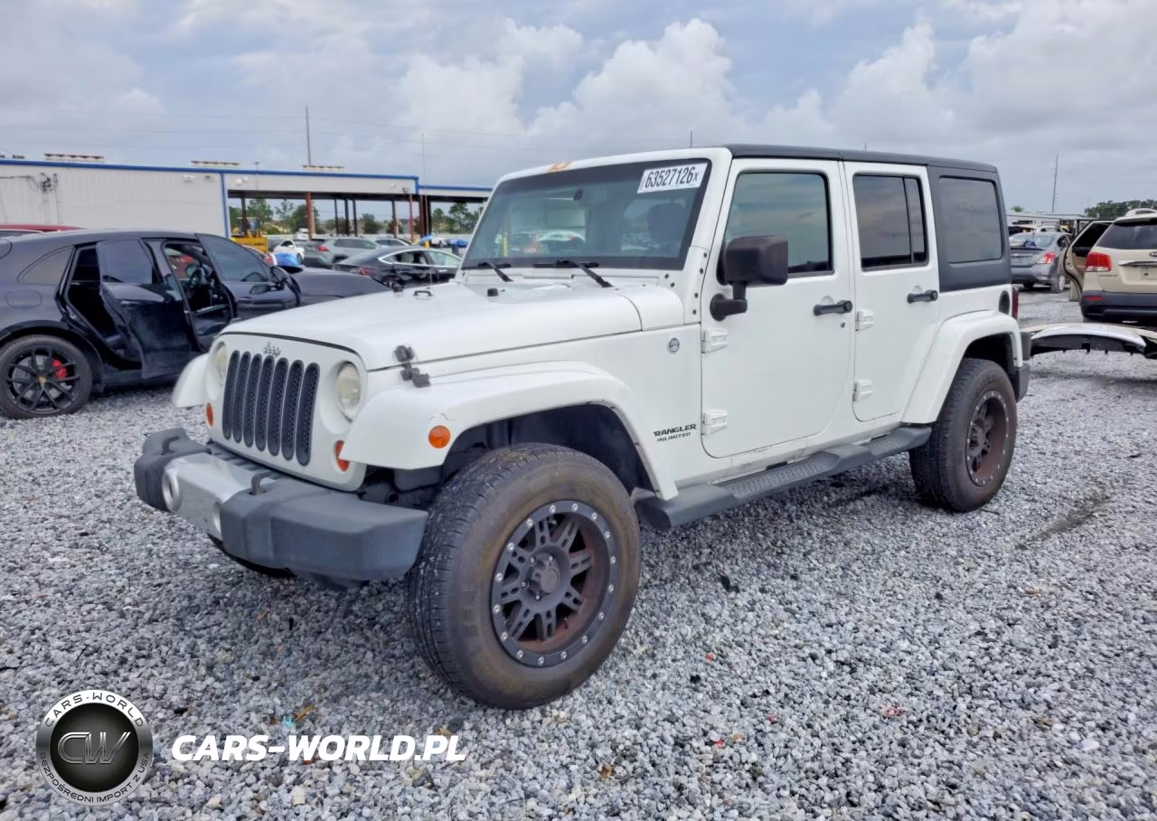 2013 Jeep Wrangler Unlimited Sahara