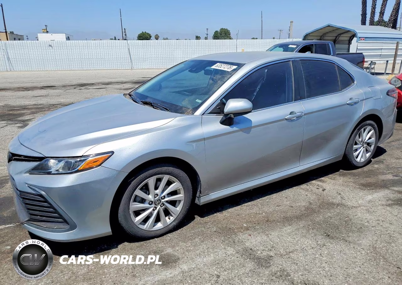 2021 Toyota Camry Le